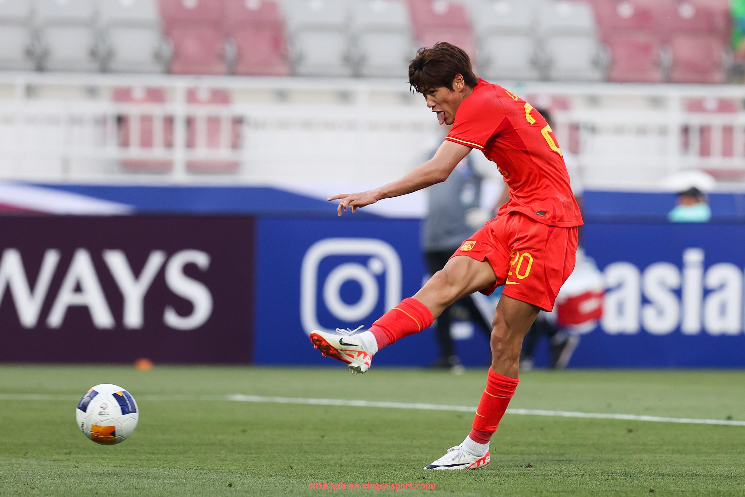 杏彩体育-德甲球队绰号盘点:德甲各球队的绰号与背后的故事 杏彩体育-德甲球队绰号盘点:德甲各球队的绰号与背后的故事