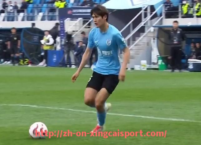 杏彩体育-世俱杯临时首发球员在突发情况下的场上发挥与应变能力